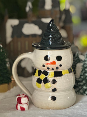 1 Magical Snowmen Mugs -Color scarf Yellow and Black (H)