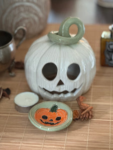 White Jack-o-lantern luminary