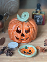 Jack-o-lantern luminary