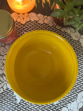 Large Honey Bee Bowl