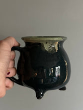 (S) House Cauldron Mug
