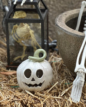 White Jack-o-lantern luminary